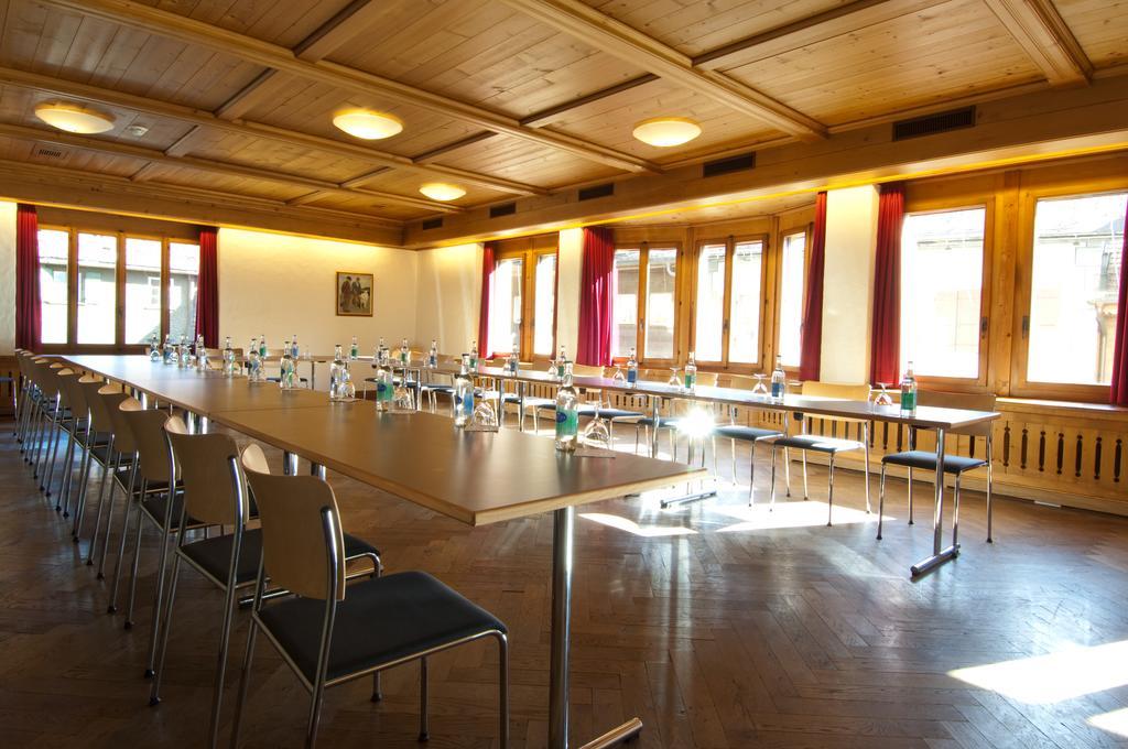 Hotel Landhaus Saanen Bagian luar foto
