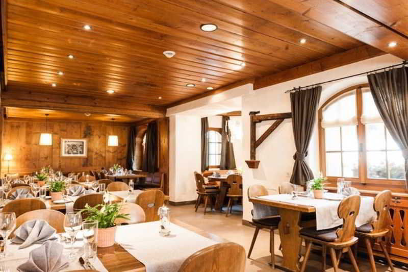 Hotel Landhaus Saanen Bagian luar foto