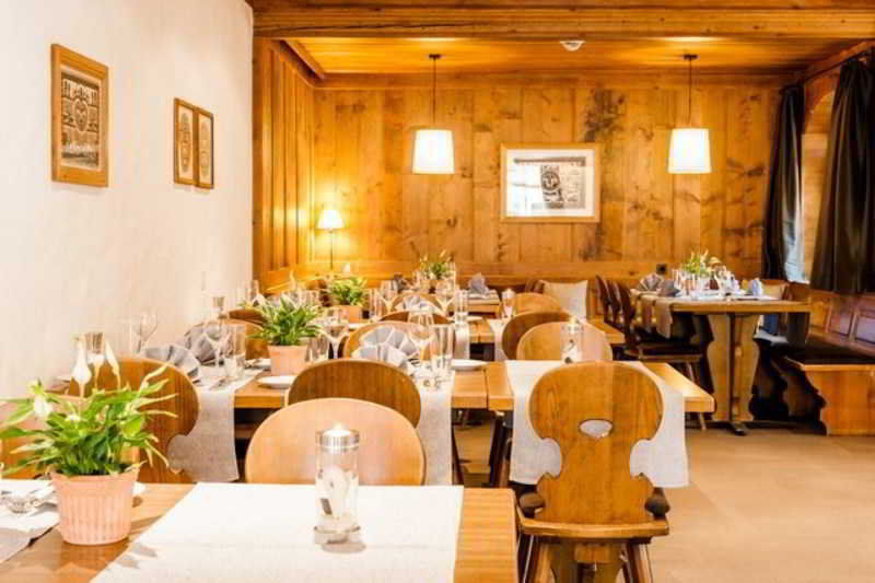 Hotel Landhaus Saanen Bagian luar foto